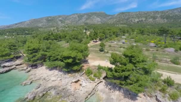 Bol sur l'île de Brac, Croatie .