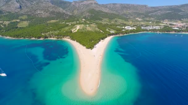 Playa de arena Zlatni Rat — Vídeo de stock