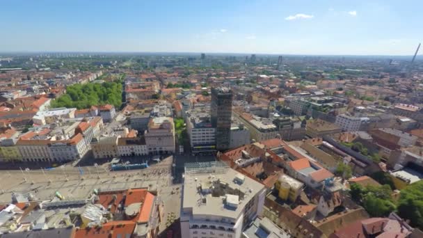 Zagreb with Ban Jelacic Square — Stock Video