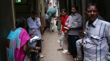 Yürüyüş ve yöre halkı tarafından geçen