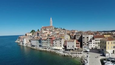 Rovinj Akdeniz Yarımadası, deniz kenarı
