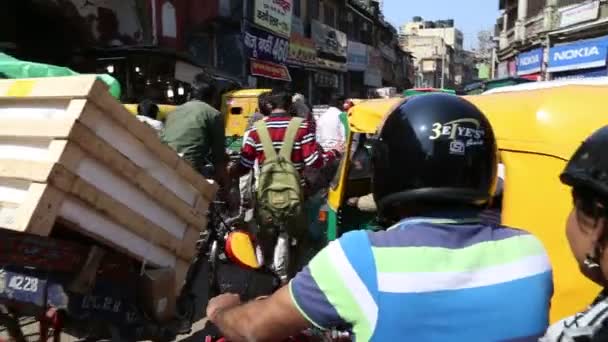 Traffic jam on  busy street — Stock Video