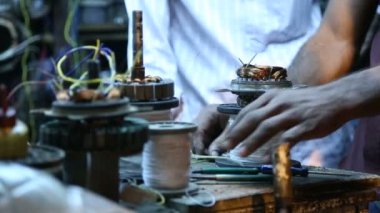 Adam ayarı metal teller