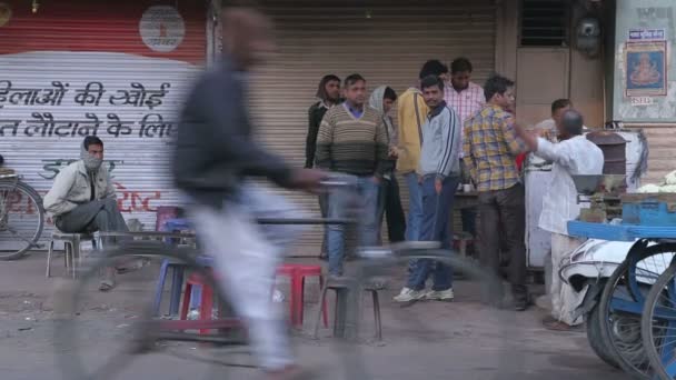 Indian men standing on street — Stock Video