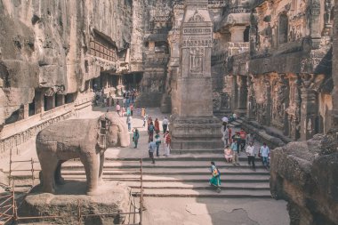 Kailasa Tapınağı, Hindistan
