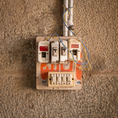 anahtarları ile güvenlik sigortası