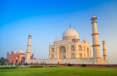 Taj Mahal towards South side.