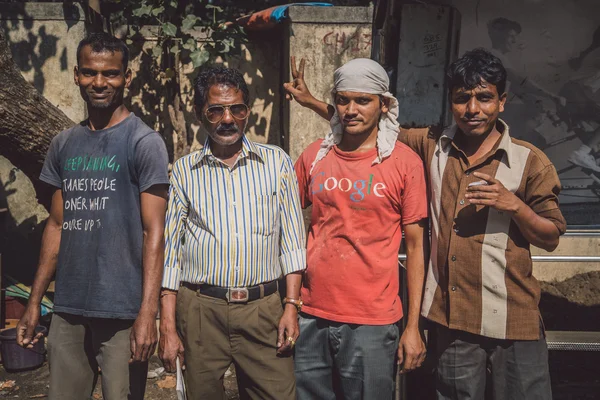 Hint inşaat Yöneticisi ile ayağa