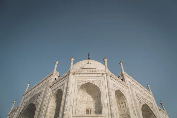 Taj Mahal'ın güney tarafına. — Stok fotoğraf