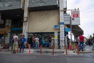 Grup göçmenler ve mülteciler