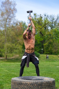 balyoz ile eğitim adam