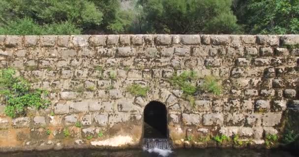 Fuente del río Zrmanja, Croacia — Vídeo de stock