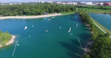 Uyku modundan çıkarma Park Jarun Zagreb'de