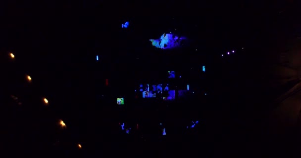 Vue aérienne de l'installation colorée Salut au soleil à Zadar, Croatie 