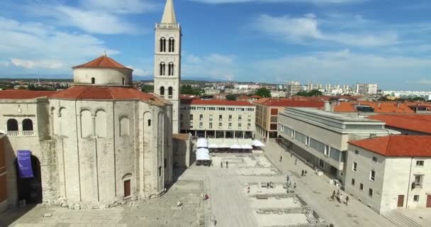 Forum Romanum en Kalelarga in Zadar — Stockvideo