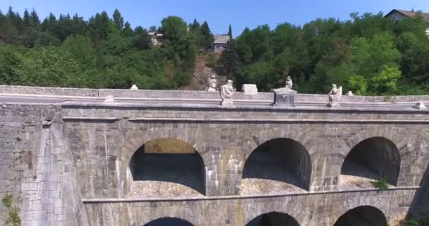 Steen Tounj Bridge, Kroatië — Stockvideo