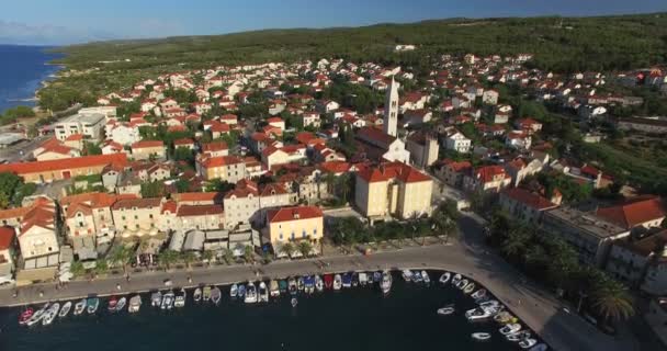 Supetar op het eiland Brac, Kroatië — Stockvideo