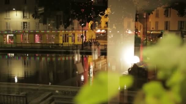 Canal St. Martin in Paris, France — Stock Video