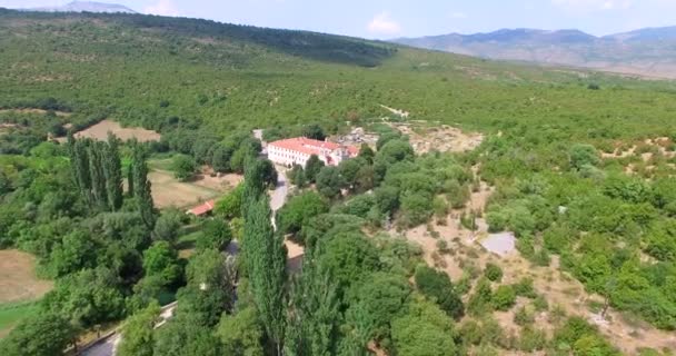 Krupa kloster, Kroatien — Stockvideo