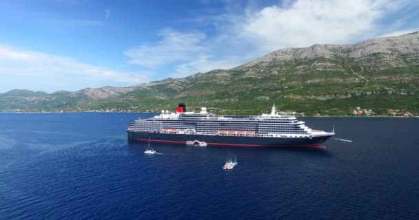 Cruise ship in Adriatic, Croatia — 图库视频影像