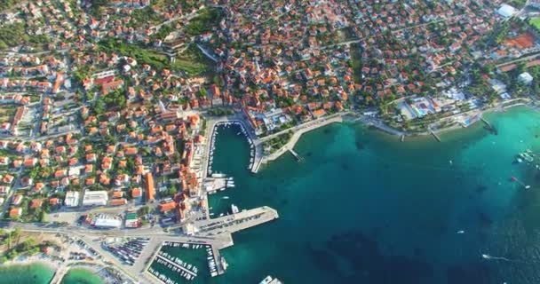 Supetar sur l'île de Brac, Croatie — Video