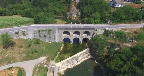 Ponte di Tounj, Croazia — Video Stock