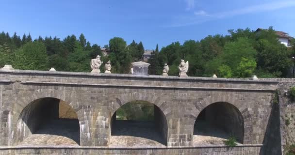 Steen Tounj Bridge, Kroatië — Stockvideo