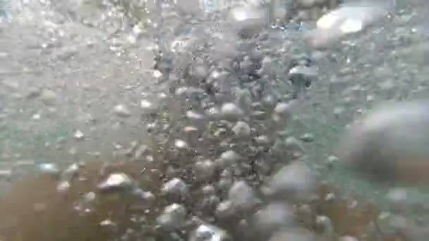 Fille Nager sous l'eau 