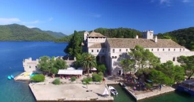 Benedictine Manastırı Mjlet Adası