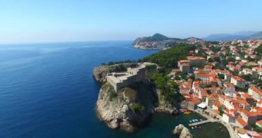 kale içinde Lovrijenac Dobruca