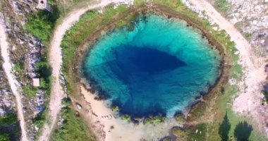 Glavas kaynak Cetina Nehri
