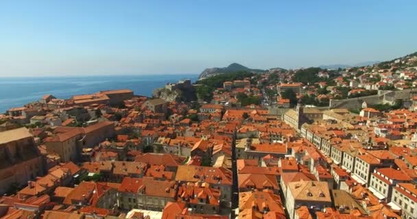 Red roofs of Old Town of Dubrovnik — 图库视频影像