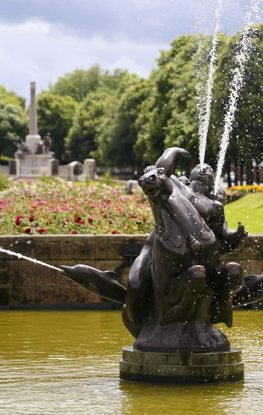 Basen i fontanna w Port Sunlight — Zdjęcie stockowe