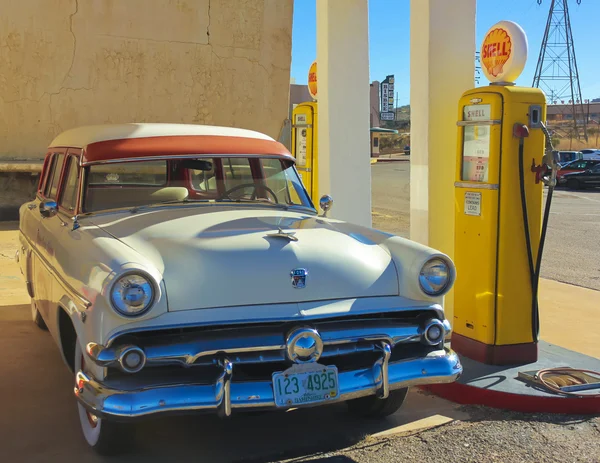 Un Ford Station Wagon de los años 50, Lowell, Arizona — Foto de Stock