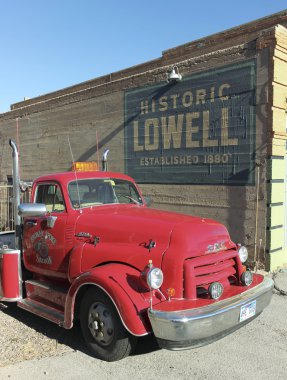 Bir klasik Gmc dizel kamyon, Lowell, Arizona