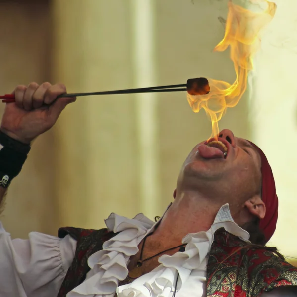 A Fire-Eater at the Arizona Renaissance Festival — Stock Photo, Image