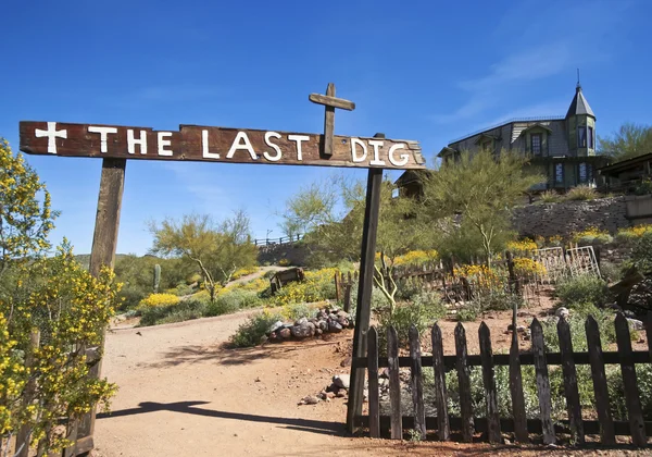 A Goldfield Ghost Town Last Dig Cemetery, Arizona — Stock Photo, Image