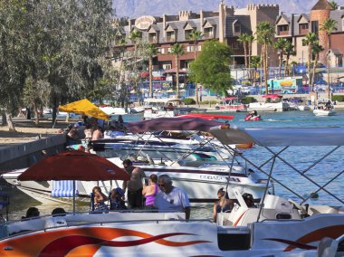 Bridgewater kanal Londra Köprüsü ateş, Lake Havasu City