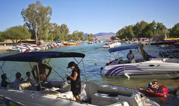 Bridgewater kanal Londra Köprüsü ateş, Lake Havasu City — Stok fotoğraf