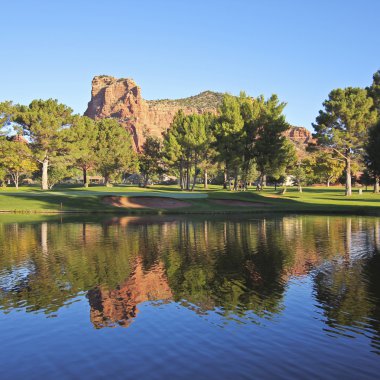 Bir Oakcreek Country Club erken sabah sahne