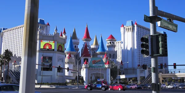 An Excalibur Shot at Tropicana and Las Vegas Boulevard — Stock Photo, Image