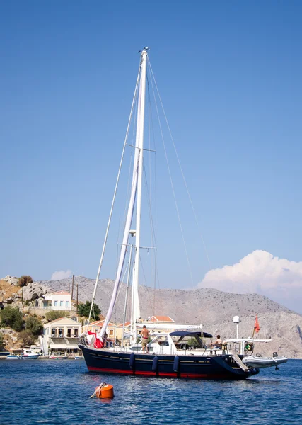 Yacht in the sea — Stock Photo, Image