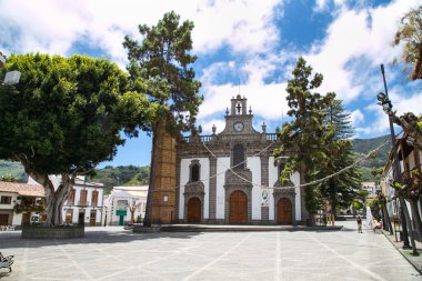 Gran Canaria, Kanarya Adaları 'nda güzel parkı olan teror binası, İspanya.