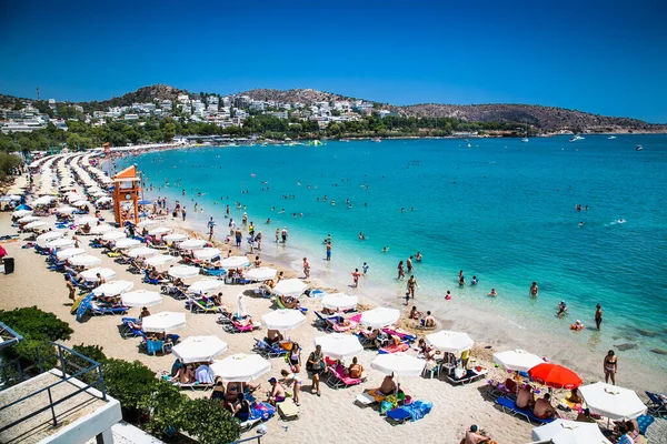 Athens Greece Juni 2016 Människor Stranden Voullagmeni Voula Aten Grekland — Stockfoto