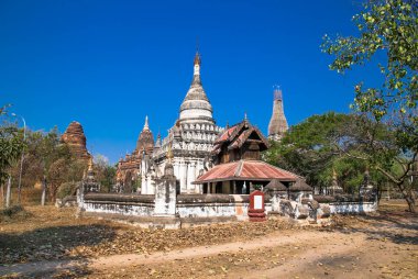 Bagan, Myanmar 'daki antik tapınak. (Burma)