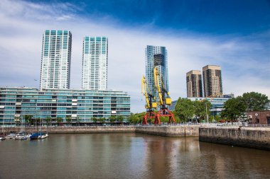 Buenos Aires Arjantin - 27 Aralık 2018: Puerto Madero Bölgesi, Buenos Aires, Arjantin.