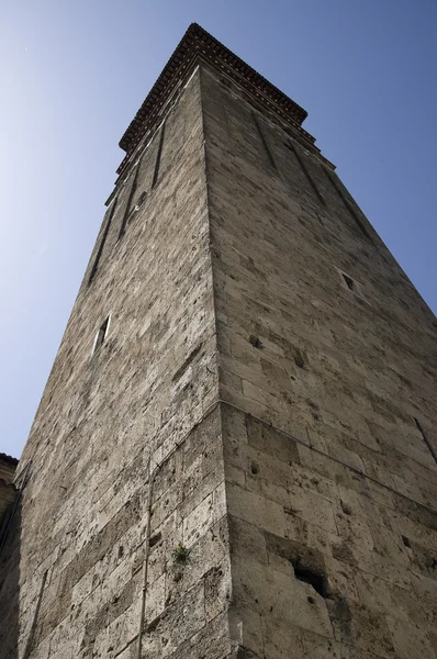 Torre Campanaria över Duomo di Rieti — Stockfoto