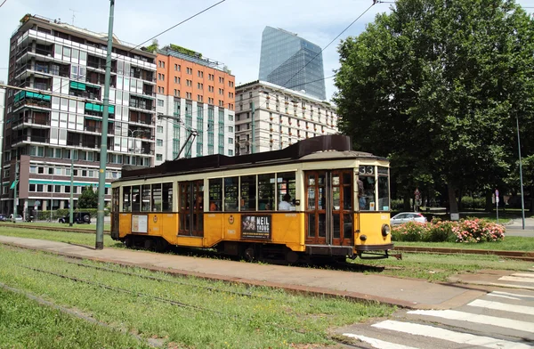 Vieux tramway à Milan — Photo