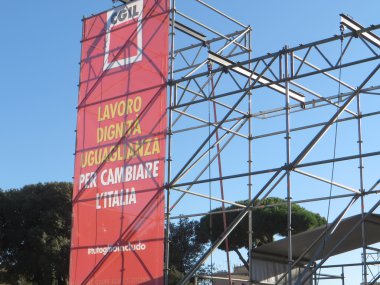 Roma'da Cgil protesto