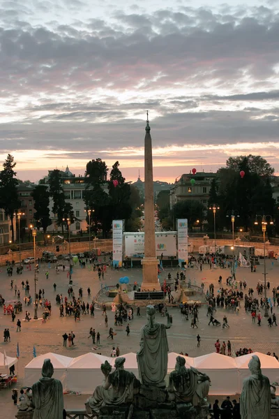 Demonstration in Piazza del Popolo, Rome — Stock Photo, Image